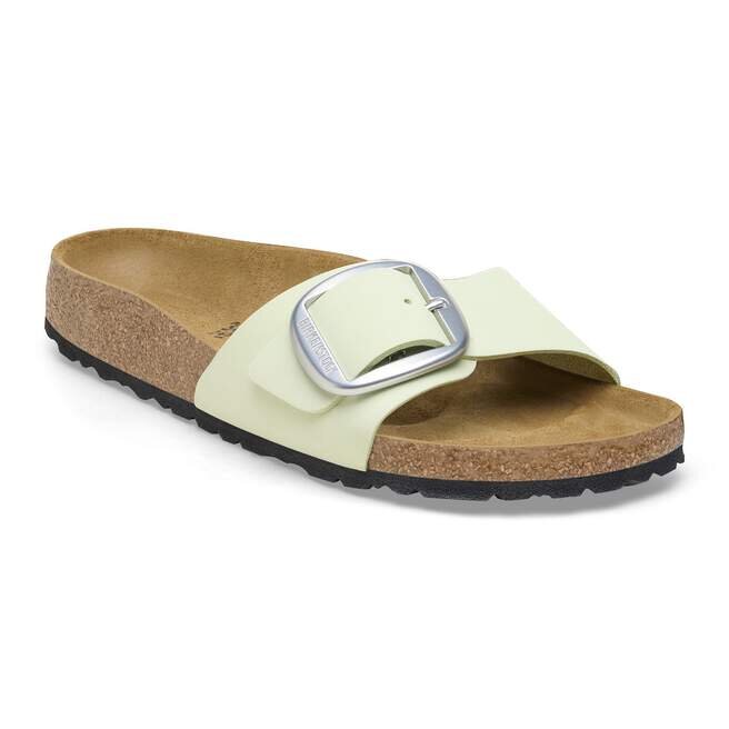 Madrid mit Big Buckle aus Nubukleder Madrid mit Big Buckle aus Nubukleder