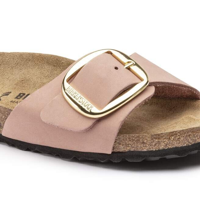Madrid mit Big Buckle aus Nubukleder Madrid mit Big Buckle aus Nubukleder